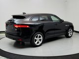 Used 2017 Jaguar F-PACE Premium image 5