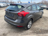 Used 2016 Ford Focus SE w/ SE Power Seat Package image 4