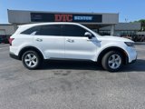 Used 2023 Kia Sorento LX image 4