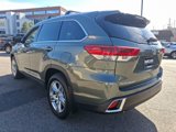 Used 2018 Toyota Highlander Limited image 4