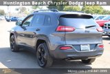 Used 2016 Jeep Cherokee Sport image 3