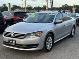 Used 2015 Volkswagen Passat 1.8T S image 3
