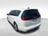 Used 2024 Chrysler Pacifica Limited w/ Trailer Tow Group image 5