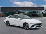 New 2025 Hyundai Elantra SEL image 1
