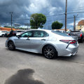 Used 2023 Toyota Camry SE image 3