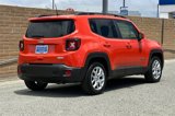 Used 2018 Jeep Renegade Latitude image 3