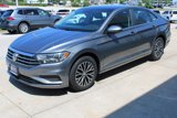 Used 2019 Volkswagen Jetta SE image 3