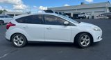 Used 2014 Ford Focus SE image 2
