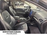 Used 2023 Ford Edge Titanium image 2