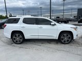 Used 2019 GMC Acadia Denali image 4
