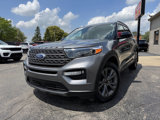 Used 2022 Ford Explorer XLT image 2