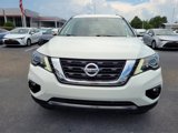 Used 2019 Nissan Pathfinder SV image 2