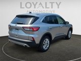 Used 2022 Ford Escape SE image 5