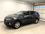 Used 2023 Chevrolet Equinox LT image 2