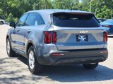 Used 2022 Kia Sorento LX image 6