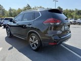 Used 2019 Nissan Rogue SV w/ Premium Package image 5