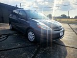 Used 2009 Toyota Sienna LE image 3