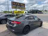 Used 2017 Ford Fusion SE w/ Fusion SE Technology Package image 4