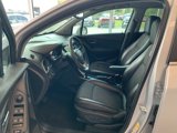 Used 2019 Chevrolet Trax LT w/ LT Convenience Package image 3