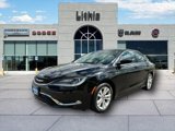 Used 2016 Chrysler 200 Limited image 3