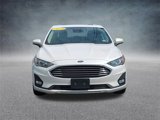 Used 2019 Ford Fusion SE w/ Equipment Group 151A image 3
