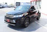 Certified 2019 Toyota Highlander LE image 3