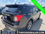 Used 2020 Ford Explorer Platinum w/ Premium Technology Package image 3