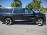 Used 2024 GMC Yukon XL Denali w/ Denali Reserve Package image 4
