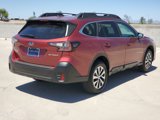 Used 2022 Subaru Outback Premium image 5