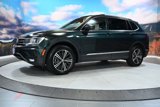 Used 2018 Volkswagen Tiguan SEL w/ 3rd Row Seat Package image 3