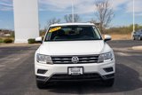 Used 2021 Volkswagen Tiguan SE w/ Panoramic Sunroof Package image 2