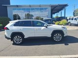 Used 2022 Toyota RAV4 XLE Premium image 5