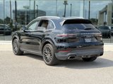 Used 2021 Porsche Cayenne image 3