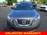 Used 2020 Nissan Kicks S image 3