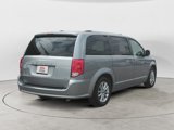 Used 2019 Dodge Grand Caravan SXT image 5
