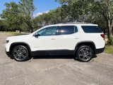 Used 2021 GMC Acadia SLT w/ Premium Package image 3