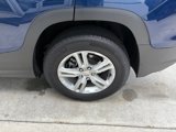 Used 2022 GMC Terrain SLE w/ Driver Convenience Package image 6