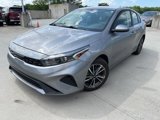 Used 2023 Kia Forte LXS image 2