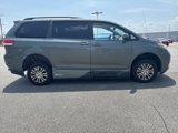 Used 2014 Toyota Sienna XLE image 2