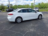Used 2022 Toyota Corolla LE image 4