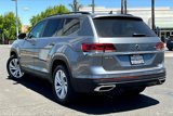 Used 2021 Volkswagen Atlas SE image 2
