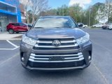 Used 2019 Toyota Highlander XLE image 3