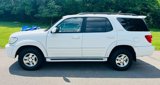 Used 2001 Toyota Sequoia Limited image 2