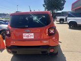 Used 2015 Jeep Renegade Latitude w/ Popular Equipment Group image 6