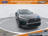 Used 2022 Toyota Corolla Cross XLE w/ Convenience Package image 3