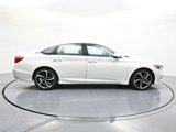 Used 2018 Honda Accord Sport image 4