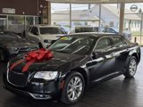 Used 2018 Chrysler 300 Limited image 3