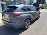 Used 2023 Toyota Highlander XLE image 5