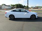 Used 2024 Chevrolet Malibu LT image 5