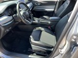 Used 2022 Jeep Compass Latitude w/ Convenience Group image 3